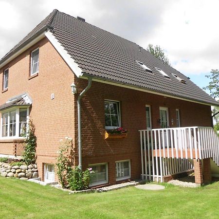 Gaestehaus Melz Schwabe Scharbeutz Exterior photo